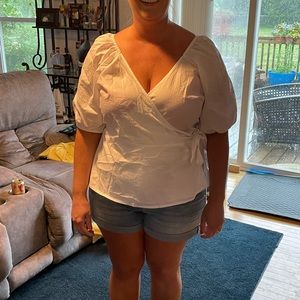 Old Navy White Cotton Top